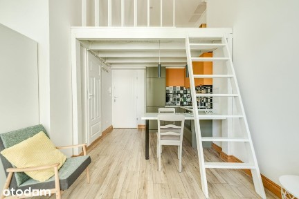 Śródmieście | 30 m² | antresola | parking | zaraz