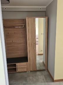 Mieszkanie 1-pokojowe z oddzielna jasną kuchnią, Kraków ul. Ułanów, umeblowane, po generalnym remoncie.