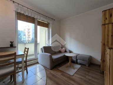 Ul. Marczyńskiego - 2 pokoje, balkon, ogrzewanie MPEC, blisko tramwaj