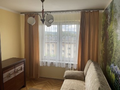 Wynajmę 3 pokojowe mieszkanie ul.Na Błonie 11 oś.Widok-Bronowice małe.