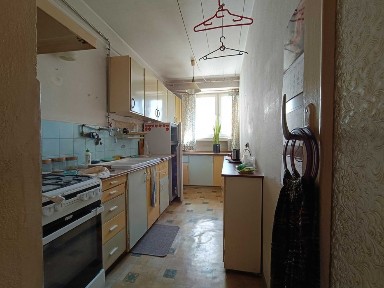 2 oddzielne pok. na ul. Al. Pokoju, 1 piętro, balkon.