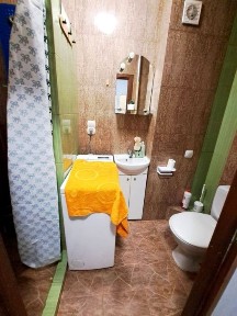 38 m. Teofilów. Parter. Umeblowane. 1400 + rachunki