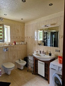 SULISTROWICZKI-Dom 100 m² z dużym ogrodem i kominkiem