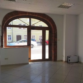 Lokal usługowy przy ul. Łokietka w Bolesławcu