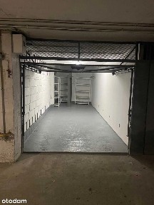 Garaż z bramą w hali | Biznes, warsztat | Dębiec