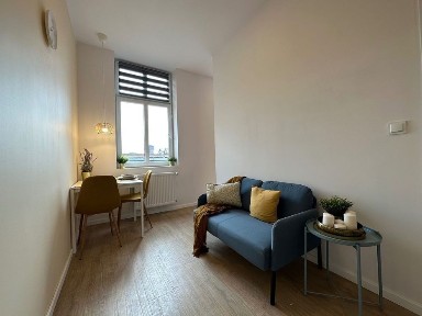 Centrum - Plac Wolskiego | Oddzielna sypialnia, 2 pokoje | CO gazowe | Po remoncie, wyposażone