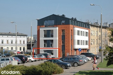 LOKAL parter 67m2, ul. Poznańska 31