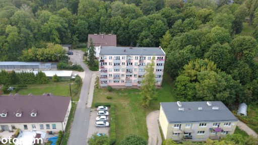 Trzy pokoje, duży balkon