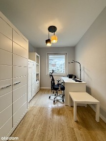 3 POKOJE - 48 M2 -2 BALKONY/GARAŻ