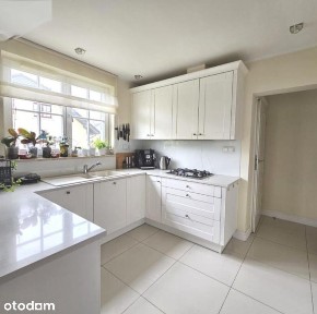 Wolnostojący dom 164 m², wysoki standard pod Wwą