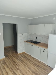 Kawalerka na parterze - ogrzewanie wliczone w wynajem