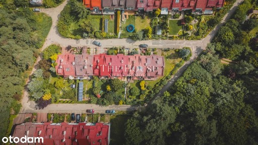 Duży dom rodzinny przy lesie - Gdynia Dąbrowa