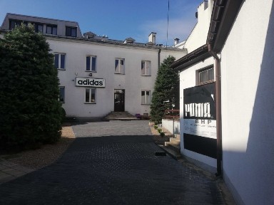 Klimatyczne mieszkanie 65 m2, poddasze, centum - cicha, spokojna okolica.