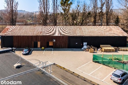 Hala Magazynowa/Produkcyjna 538 m2 z działką 1740 m2 w Centrum
