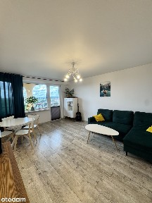 Mieszkanie 2 pok.; ok. 54,5m2; po remoncie; wyposażone; balkon;piwnica
