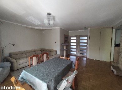 4 pok. mieszkanie 81,6m2 z balkonem i klimatyzacją, 1 piętro