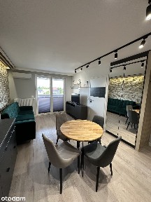 Nowoczesne mieszkanie z balkonem w Czyżynach
