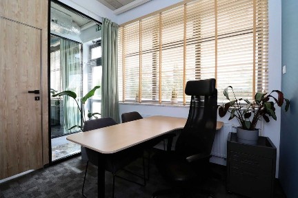 Wynajem Biura na Doby - Elastyczność, Komfort i Oszczędności - Rzeszów Staromieście