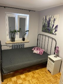 Dwa pokoje z dużym balkonem-centrum-6 min od PKP-komorka