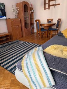 Bezpośrednio wynajmę mieszkanie dwu pokojowe na Jelonkach (Bemowo)