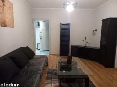 Duże (56m) komfortowe 2 pokoje z jadalnią/Boh. Września/bez prowizji
