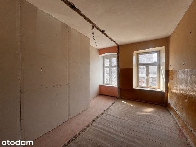 Ustawne mieszkanie | Ścisłe centrum Łodzi