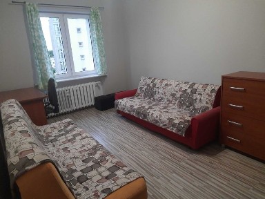 Przestronne 2‑pokojowe mieszkanie przy ul. Dąbrowskiego - blisko pętli Ogrody