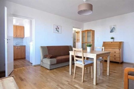 Chrobrego 26, duża kawalerka w świetnej lokalizacji ! Piątkowo ! Balkon Bez prowizji ! Przyjazne zwierzętom