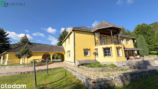 Wyjątkowa rezydencja na ponad hektarowej posesji | Stawy, las i widoki