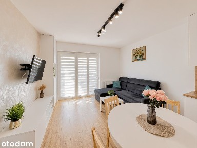 REZERWACJA 2 Pokoje I 2 miejsca postojowe I Balkon