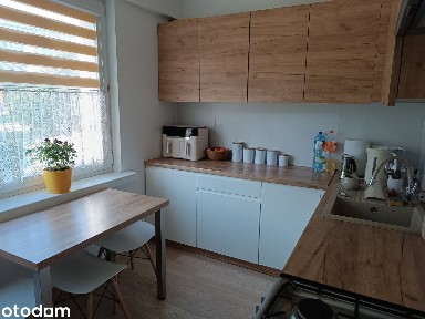 Mieszkanie 3-pokojowe z balkonem i piwnicą.