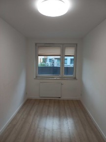 Sprzedam 2 pokojowe mieszkanie ul. Reduta + garaż Serenada