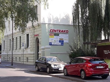 Lokal użytkowy dla branży kosmetycznej, medycznej lub biurowej w centrum miasta.