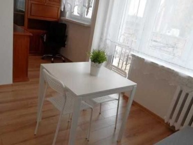 Kawalerka z balkonem blisko metra -11 Listopada 40. BRAK PROWIZJI!
