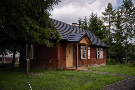 Dom wolnostojący do wynajęcia - Kośmin, duża działka