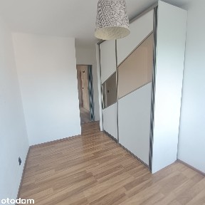 Mieszkanie 3 pokojowe z balkonem w Łaziskach