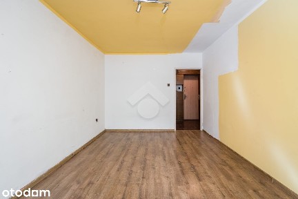 1-pokojowe mieszkanie z oddzielną kuchnią-Bronowice