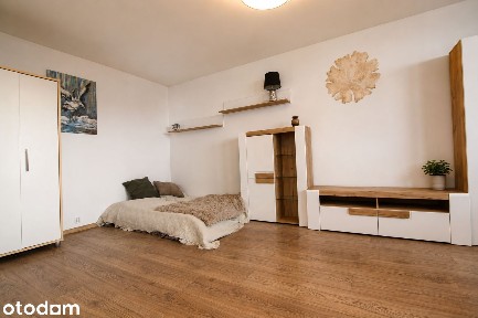 Kawalerka | Targowa | 32,4 m² | 8. piętro | po remoncie | Stara Praga