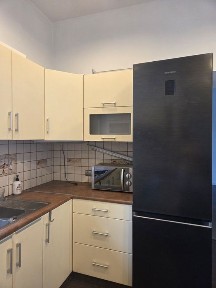 Mieszkanie do wynajęcia, piętro pierwsze, dwa pokoje, 64 mkw dla pary bez zwierząt i dzieci
