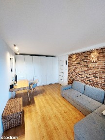 Przestronny 2-pok. apartament 52m² z balkonem
