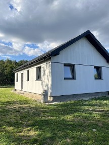 Sprzedam dom w spokojnej okolicy