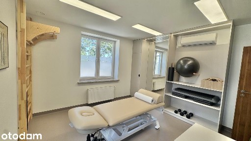 Lokal użytkowy, 80 m², Katowice