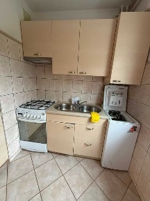 Mieszkanie na wynajem, 3 oddzielne pokoje, brak dodatkowych opłat, blisko metra