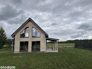 Dom z działką w spokojnej okolicy