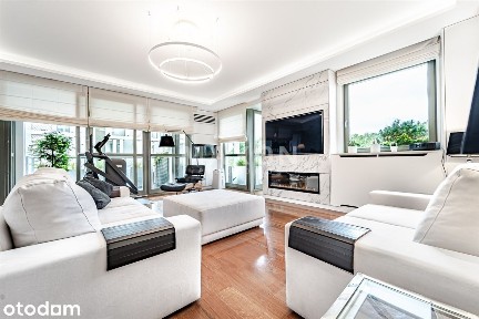 Penthouse na strzeżonym osiedlu.