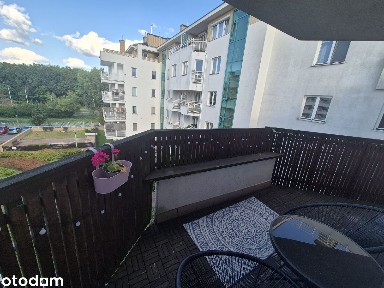 Mieszkanie 37,8 m² z garażem i piwnicą. Obok Lasku Bielańskiego.