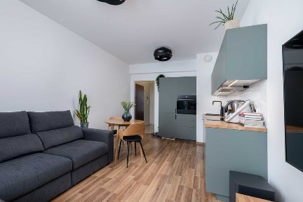 Komfortowe 2 pokoje | Salon z aneksem | Miejsce postojowe | Malwowa