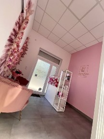 Wynajme do wynajcia lokal usługowy pod branże beauty