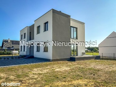 Lokale bliźniacze - Krzycko Wielkie, ul. Sadowa