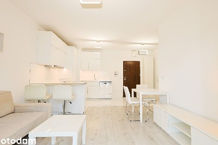 2 pokoje | 40,69 m2 | balkon | widok na park | Oporów, ul. Awicenny